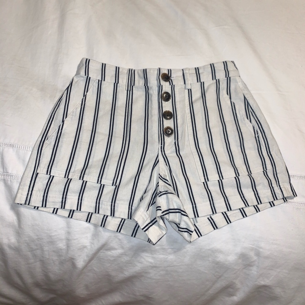 O’Neill striped shorts